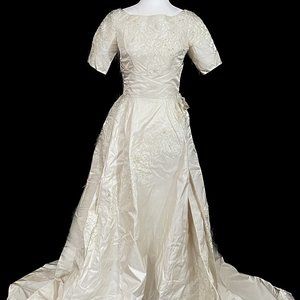 Gorgeous 1964 Wedding Dress